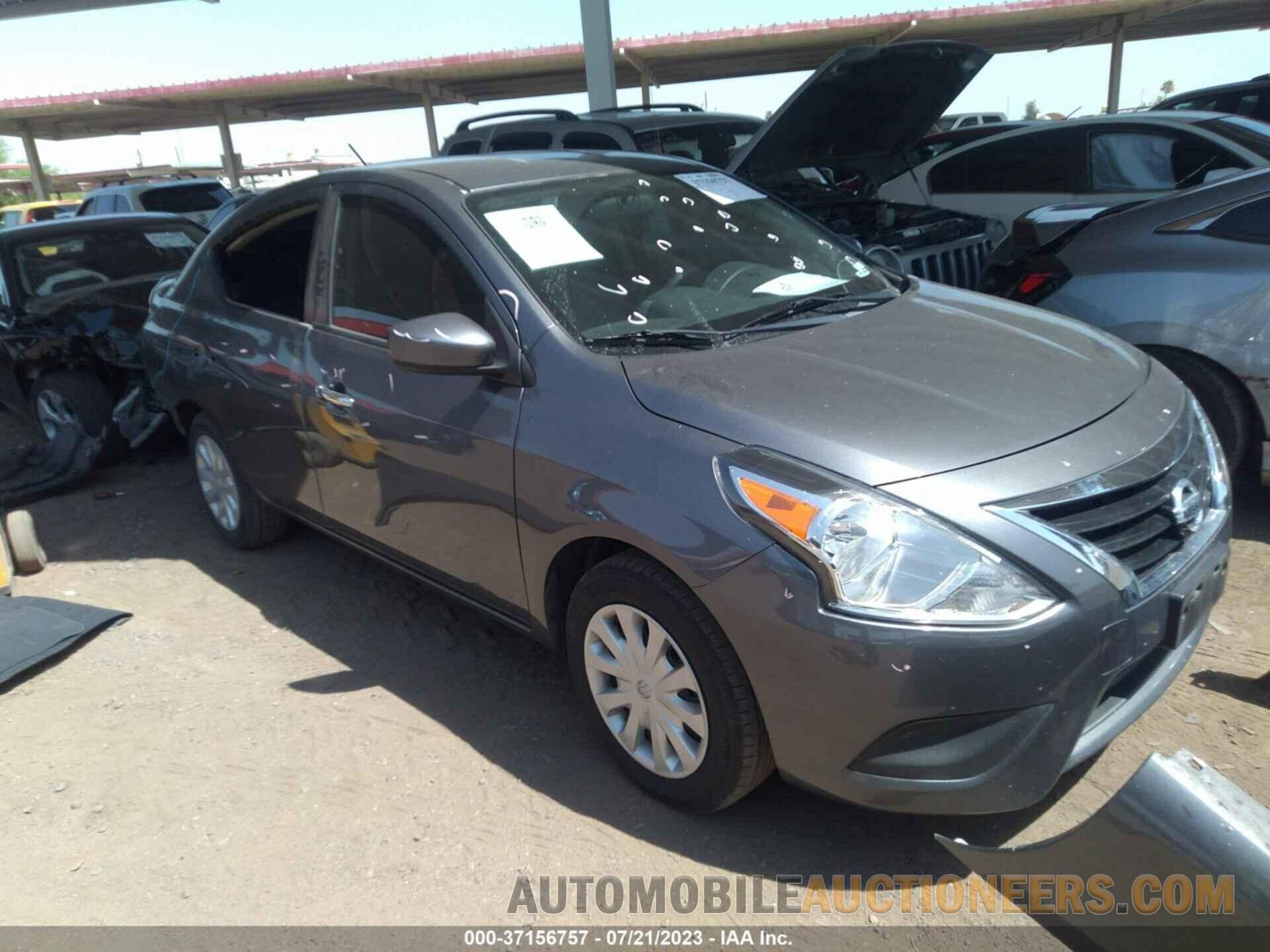 3N1CN7AP0KL851727 NISSAN VERSA SEDAN 2019