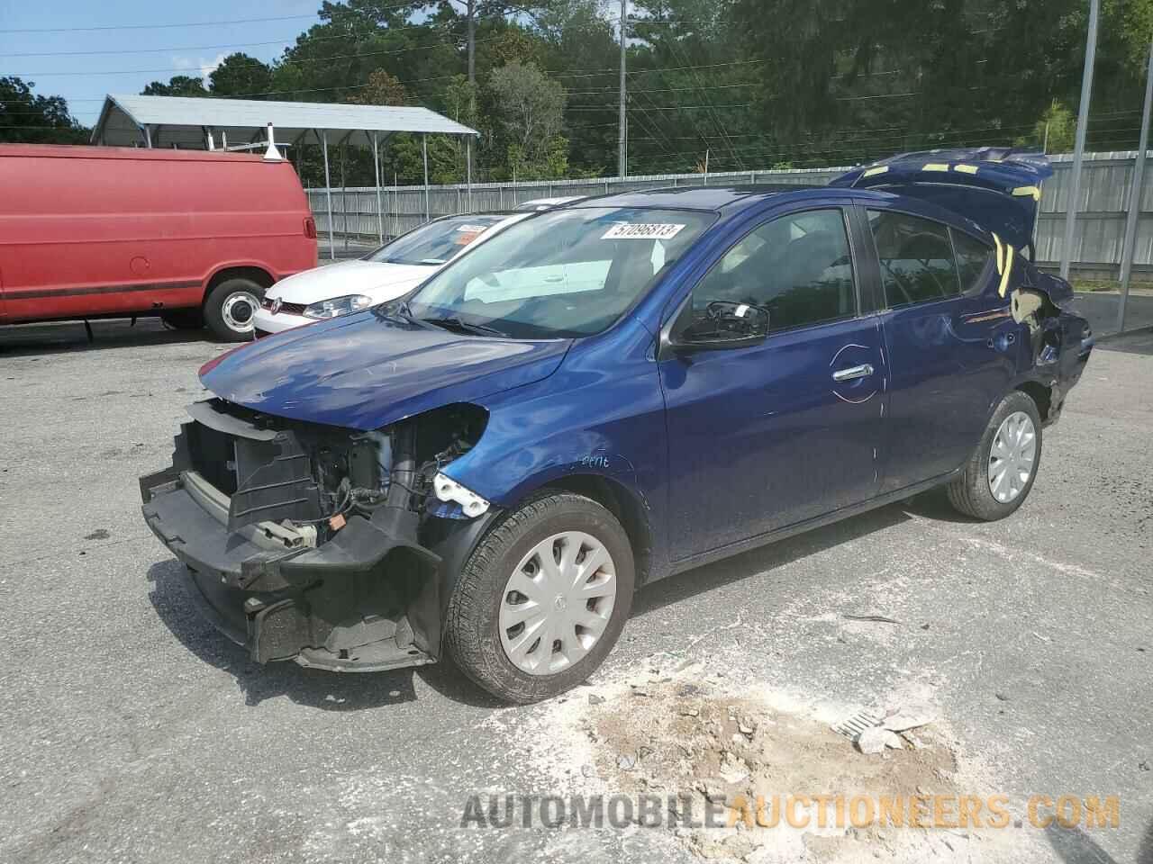 3N1CN7AP0KL869709 NISSAN VERSA 2019