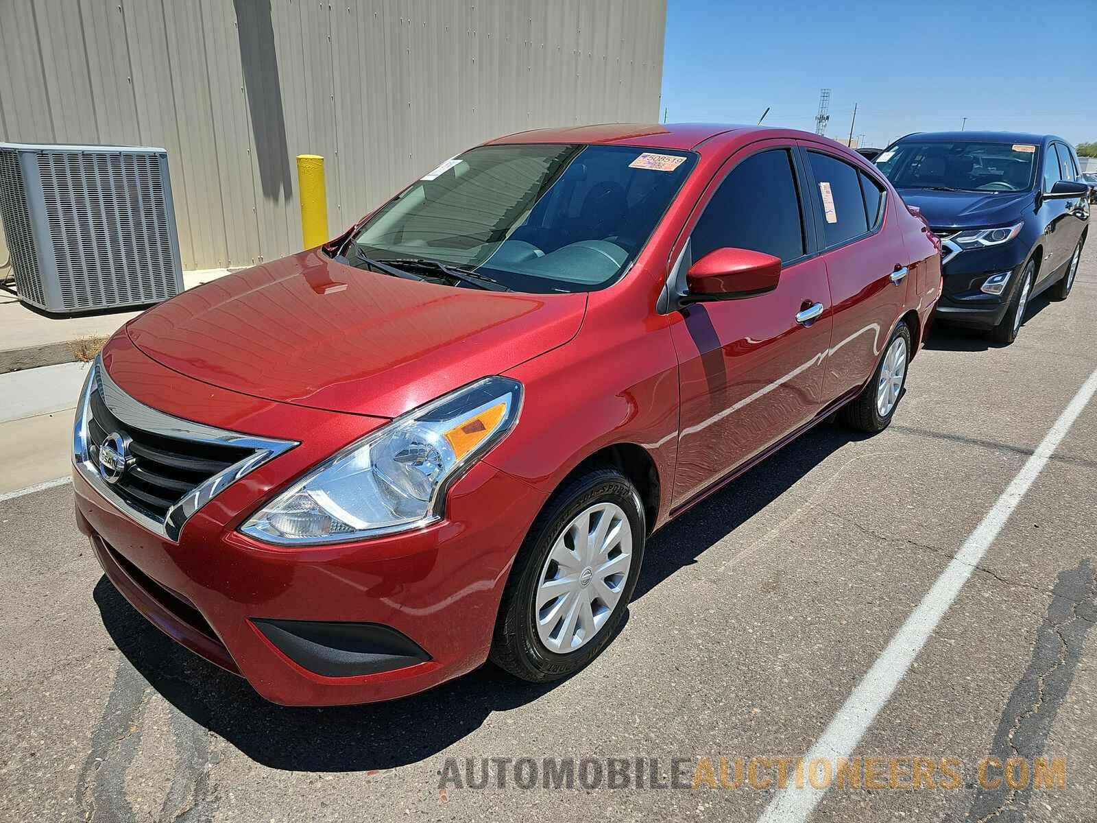 3N1CN7AP0KL871587 Nissan Versa Sedan 2019