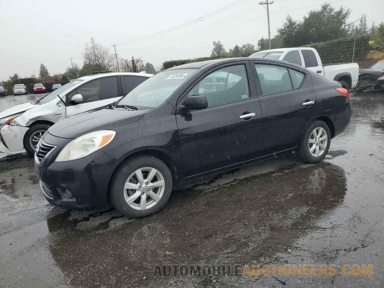 3N1CN7AP1CL835828 NISSAN VERSA 2012