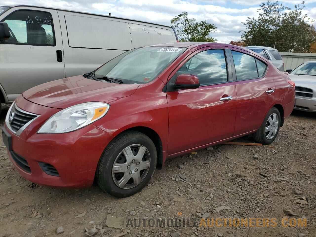 3N1CN7AP1DL841887 NISSAN VERSA 2013