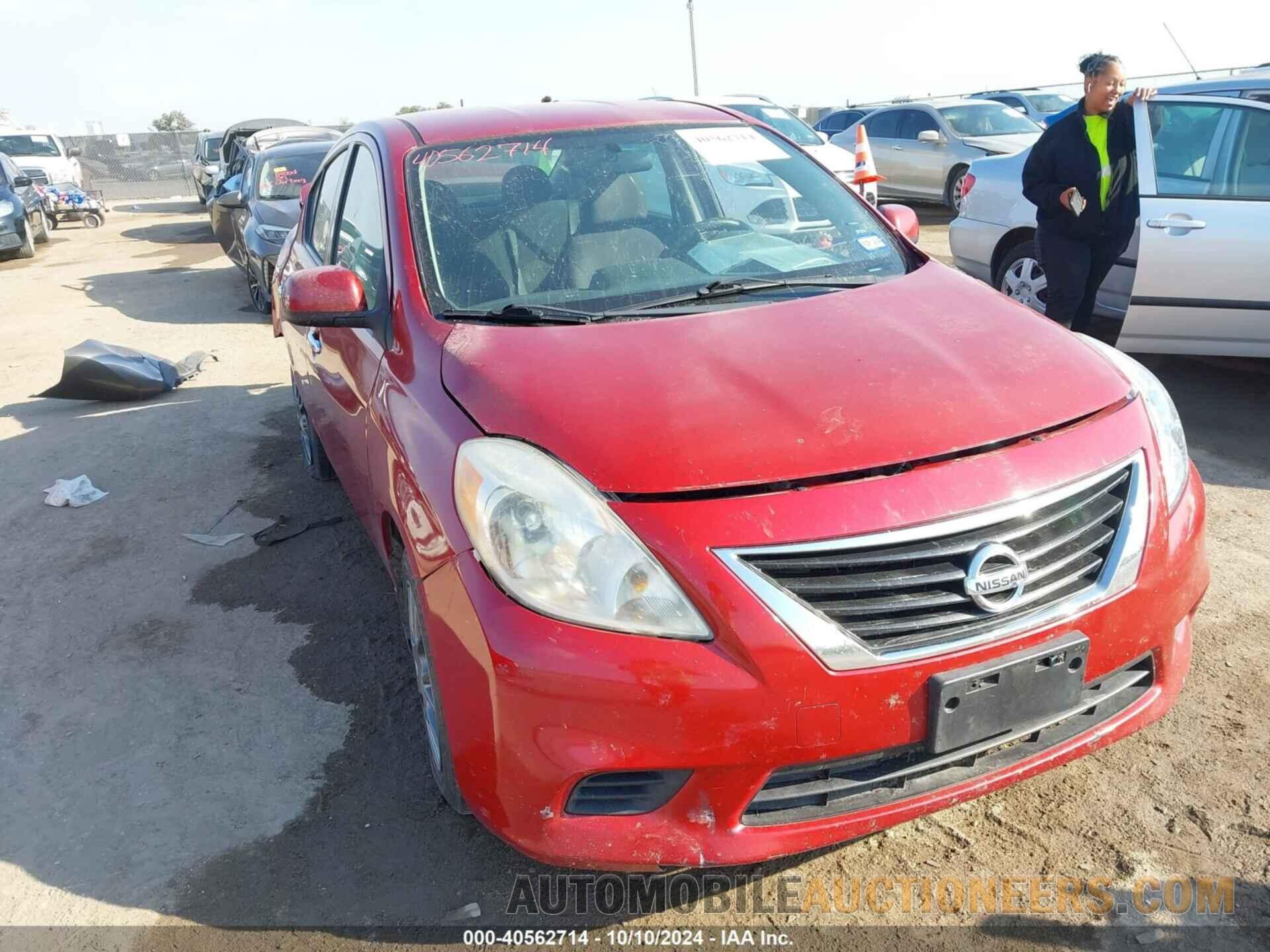 3N1CN7AP1DL877921 NISSAN VERSA 2013