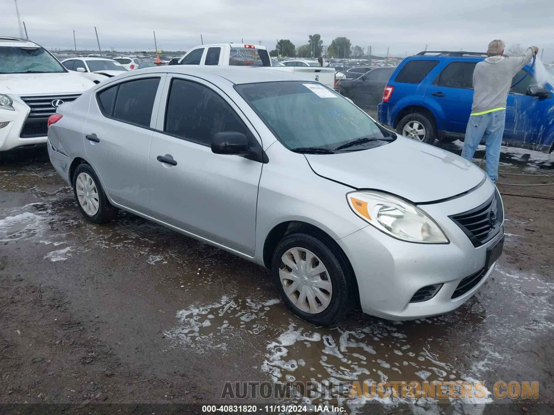 3N1CN7AP1DL893133 NISSAN VERSA 2013