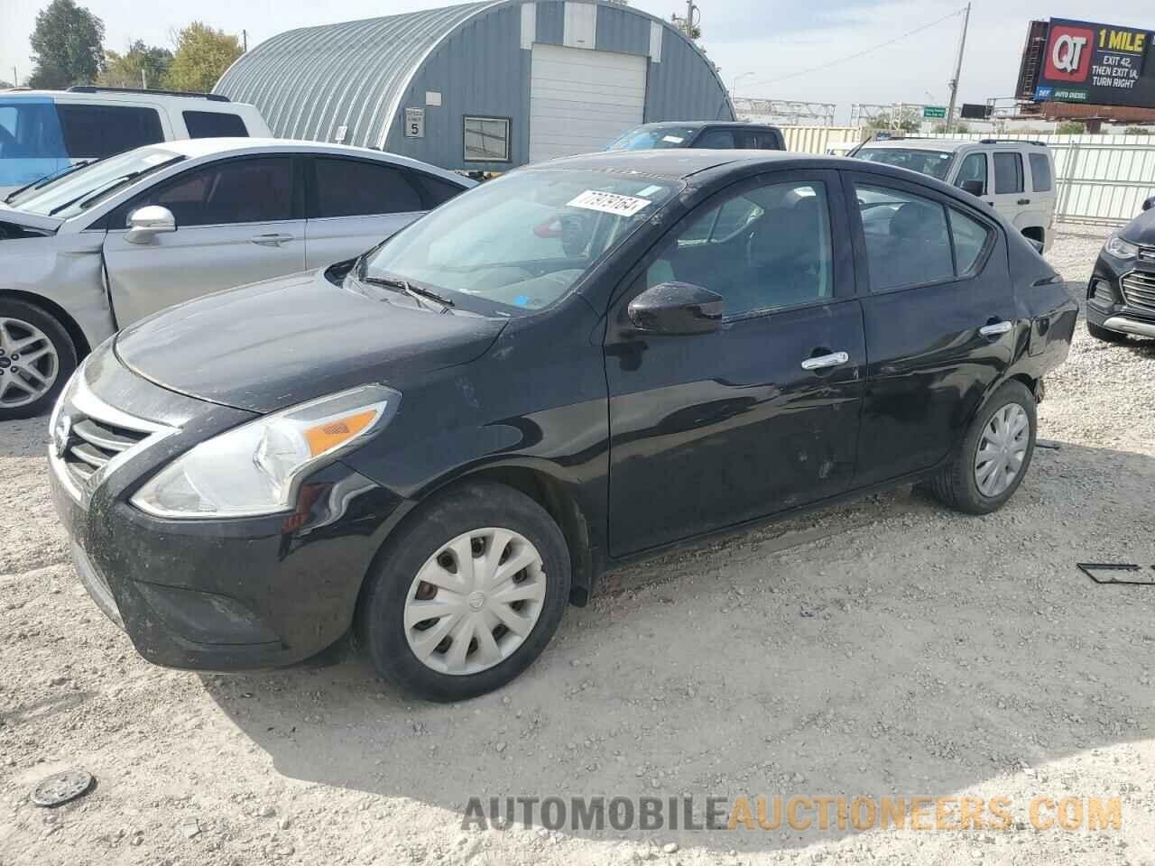 3N1CN7AP1FL851306 NISSAN VERSA 2015