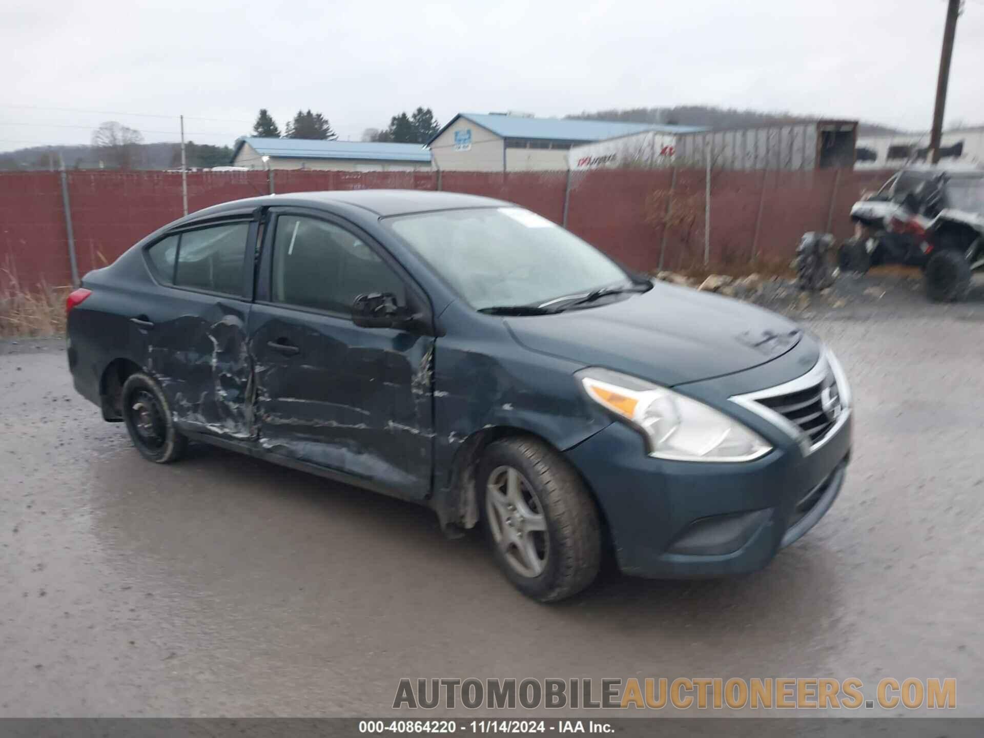 3N1CN7AP1FL946917 NISSAN VERSA 2015