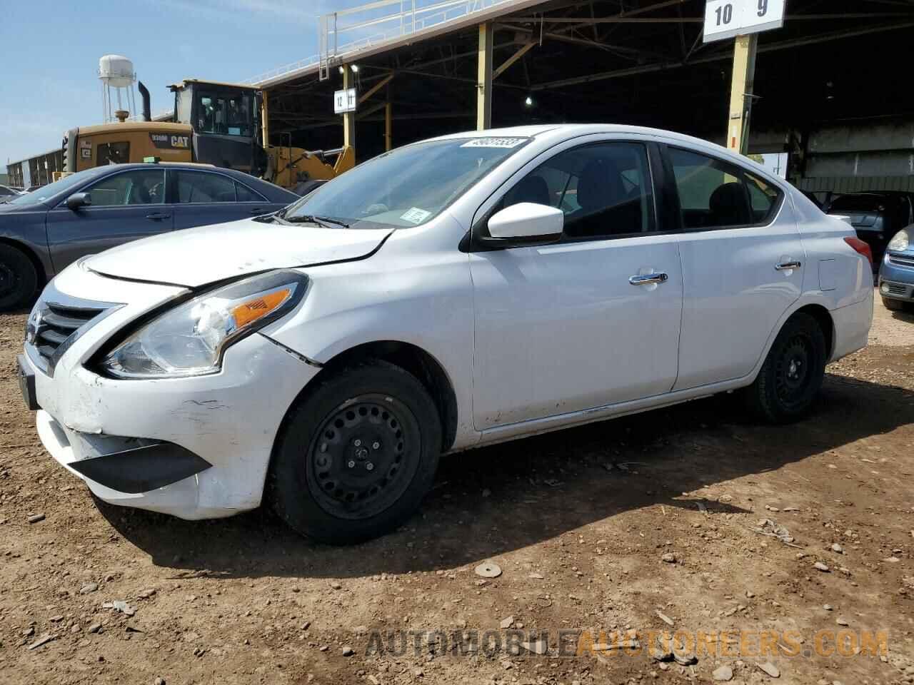 3N1CN7AP1JL800672 NISSAN VERSA 2018