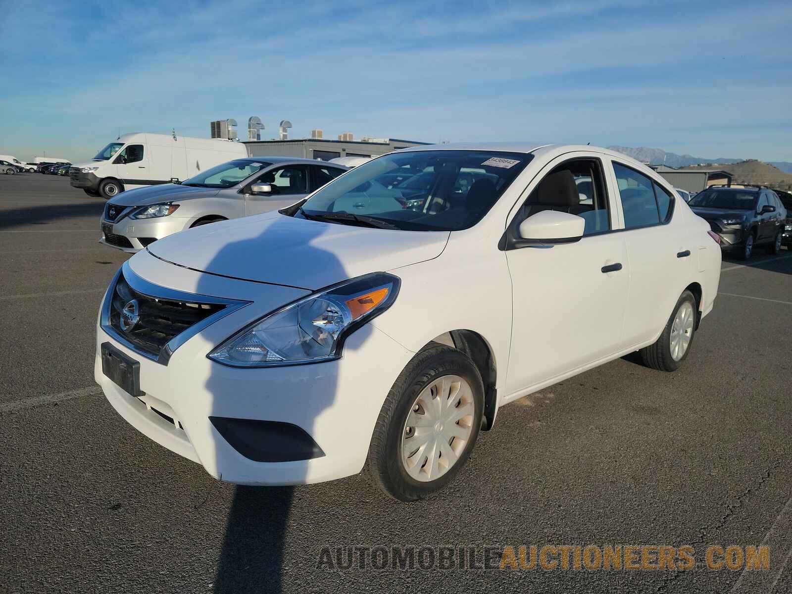 3N1CN7AP1JL804771 Nissan Versa Sedan 2018