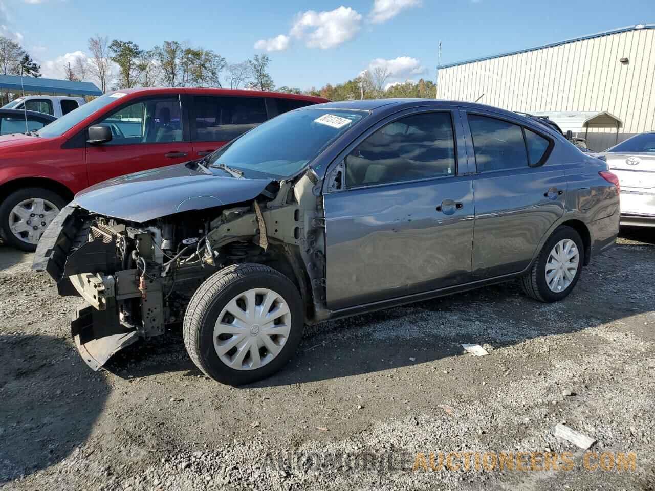 3N1CN7AP1JL806052 NISSAN VERSA 2018