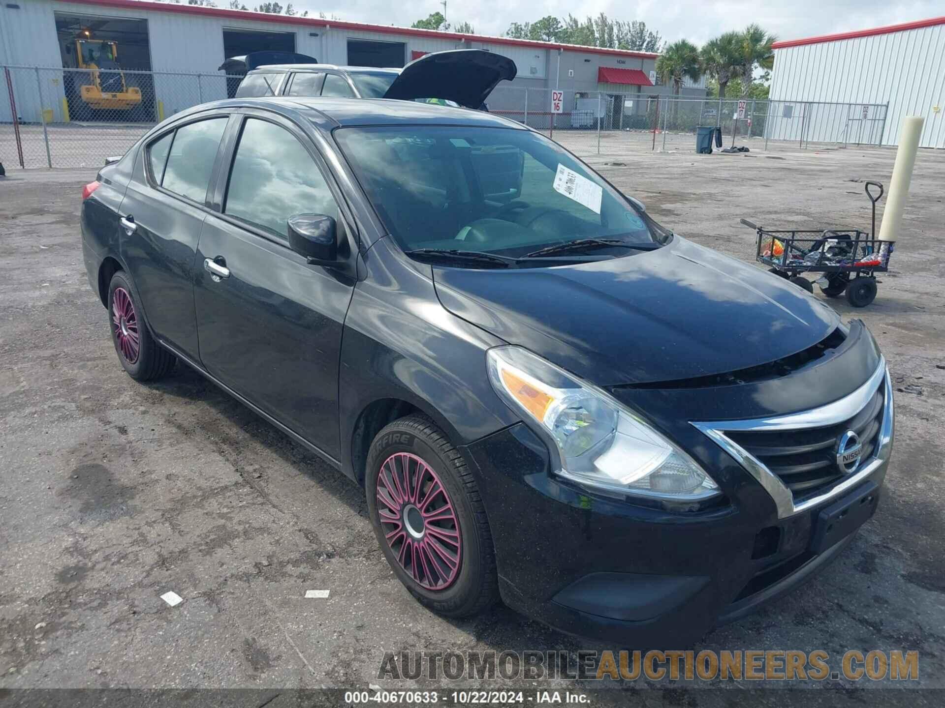 3N1CN7AP1JL810263 NISSAN VERSA 2018