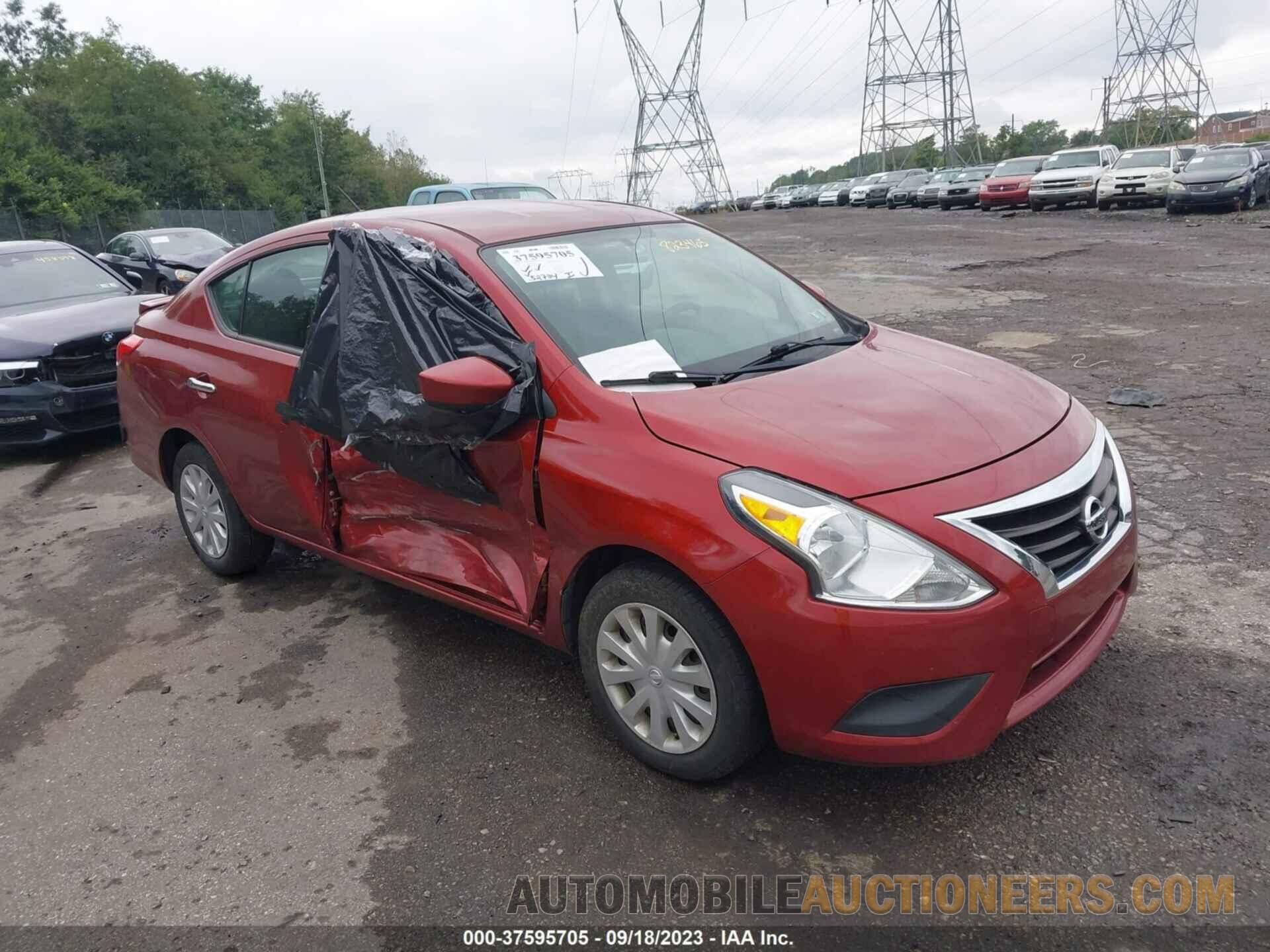 3N1CN7AP1JL823465 NISSAN VERSA 2018