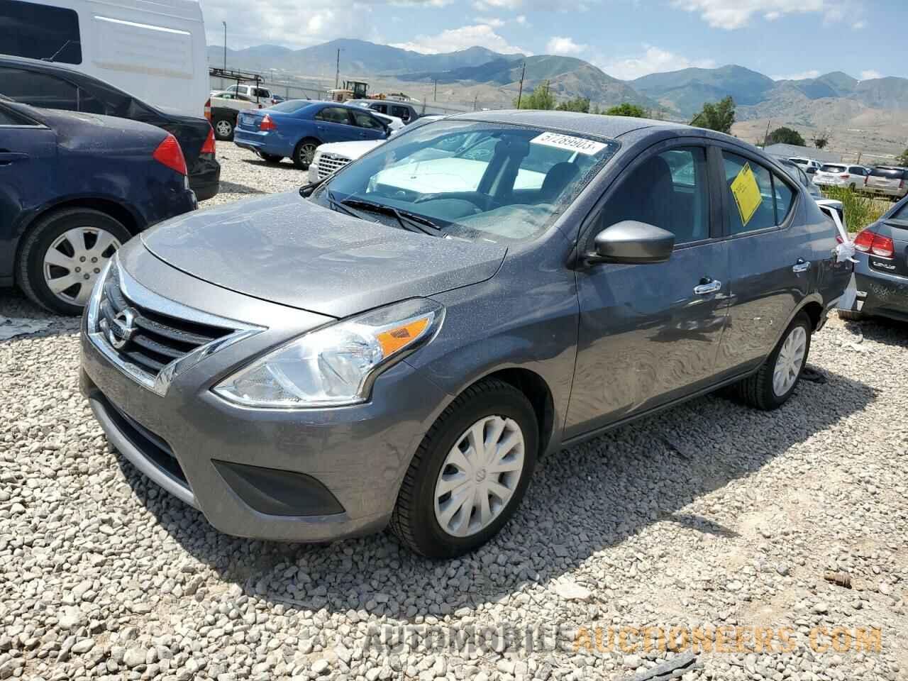 3N1CN7AP1JL841965 NISSAN VERSA 2018