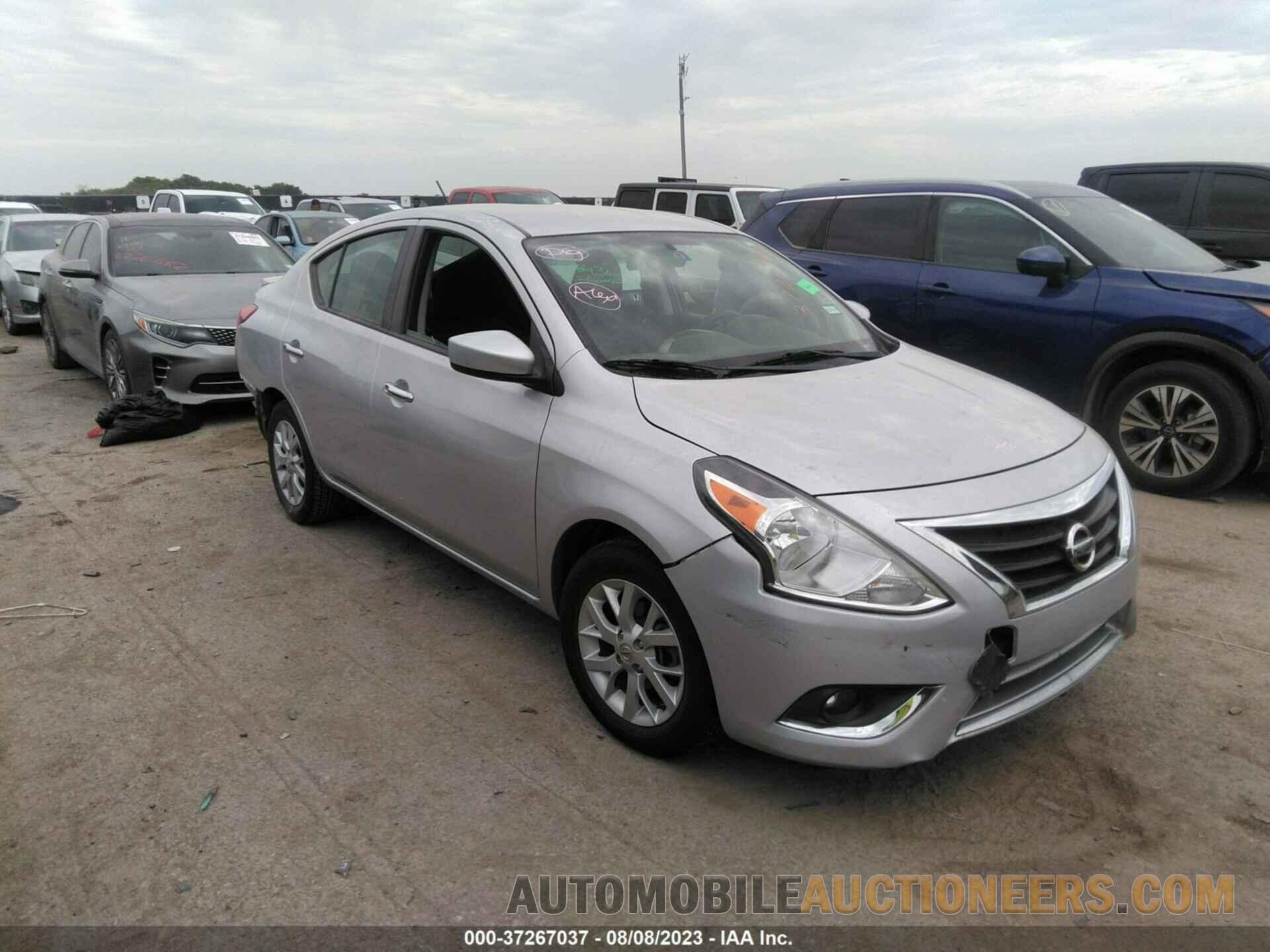 3N1CN7AP1JL867904 NISSAN VERSA SEDAN 2018