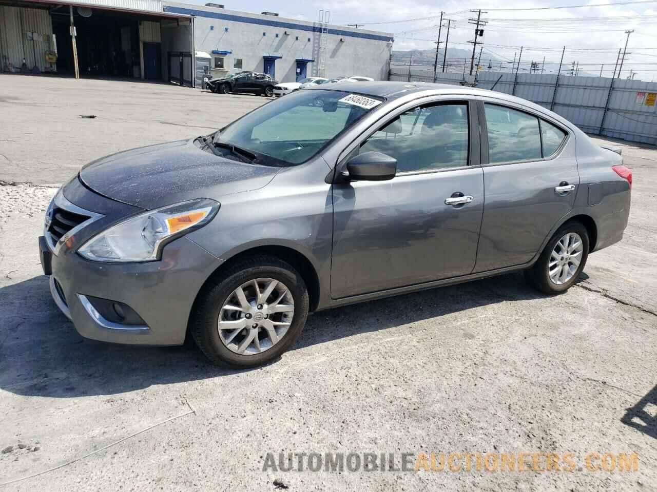 3N1CN7AP1JL871158 NISSAN VERSA 2018