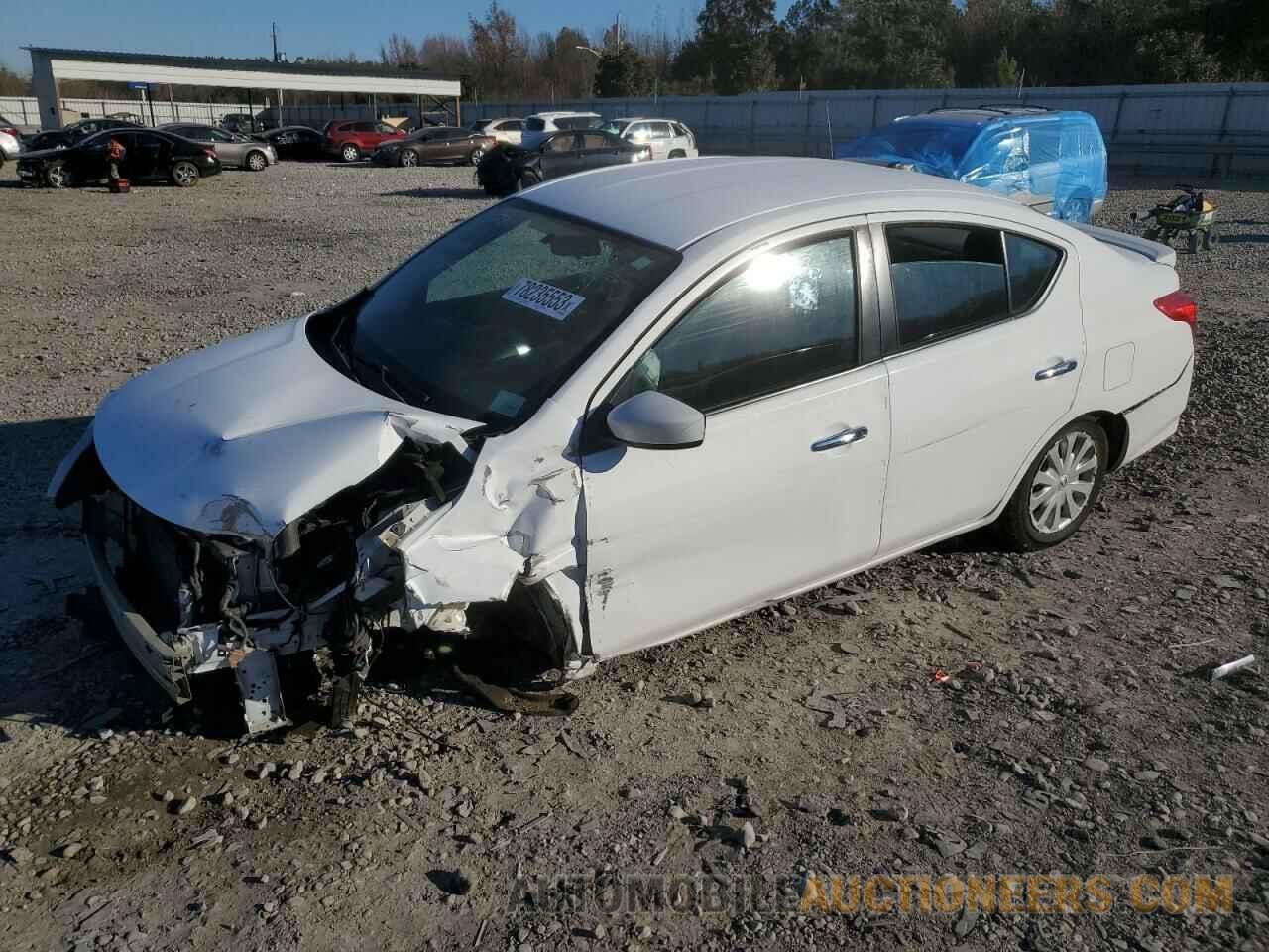 3N1CN7AP1JL879065 NISSAN VERSA 2018