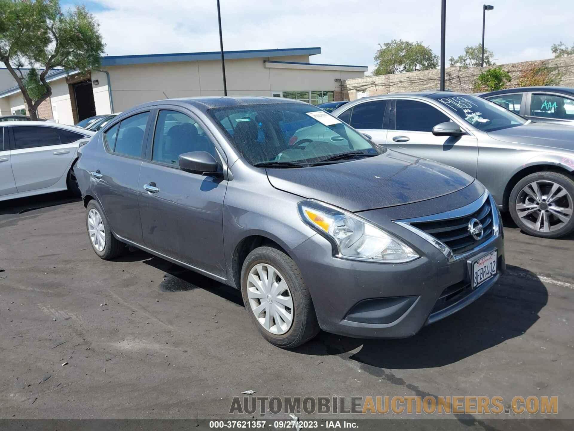 3N1CN7AP1KL802035 NISSAN VERSA SEDAN 2019