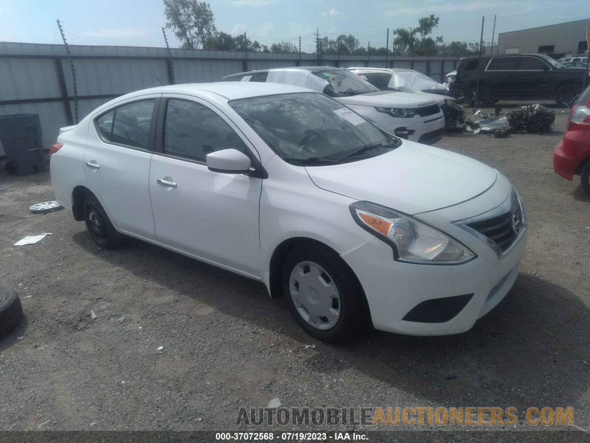 3N1CN7AP1KL808823 NISSAN VERSA SEDAN 2019