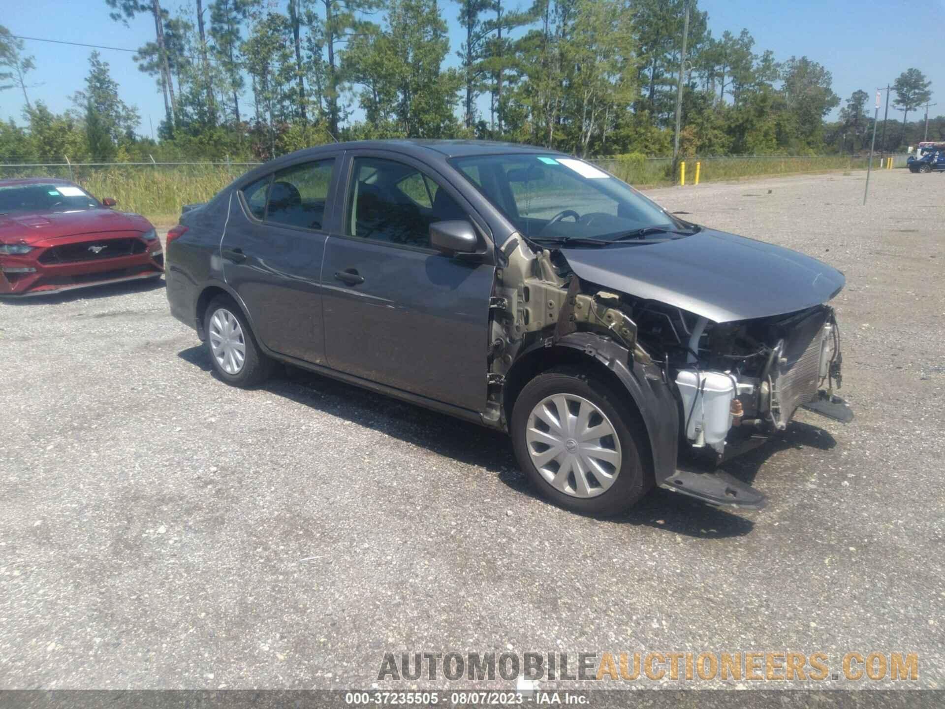 3N1CN7AP1KL829686 NISSAN VERSA 2019