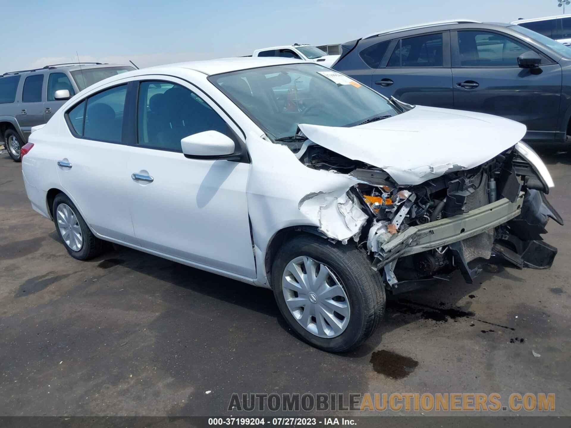 3N1CN7AP1KL831664 NISSAN VERSA SEDAN 2019