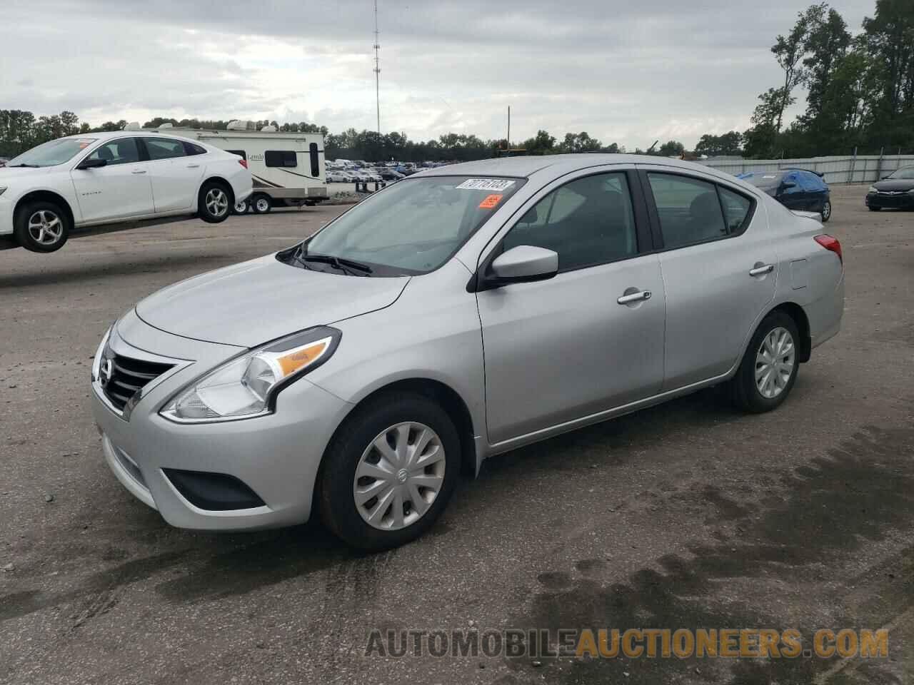 3N1CN7AP1KL838095 NISSAN VERSA 2019