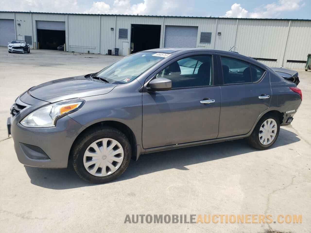 3N1CN7AP1KL841580 NISSAN VERSA 2019