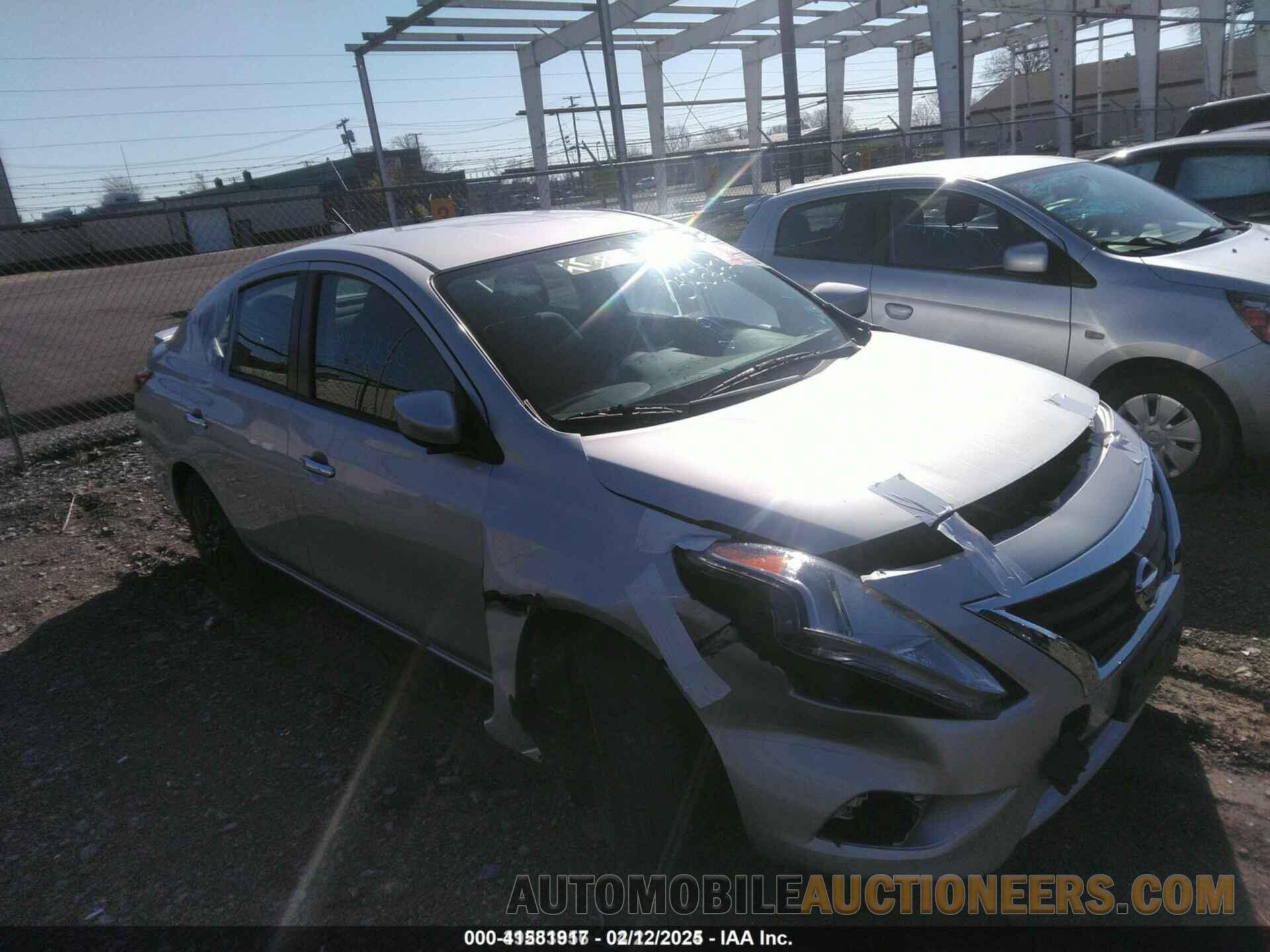 3N1CN7AP1KL847007 NISSAN VERSA 2019