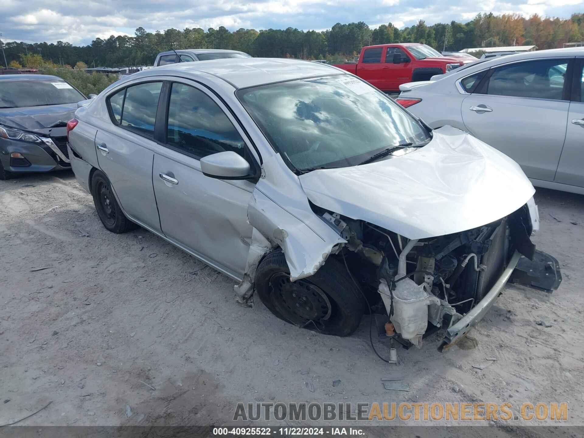 3N1CN7AP1KL849680 NISSAN VERSA 2019