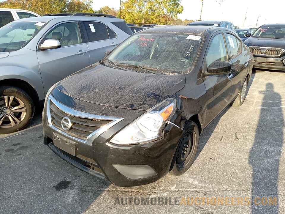 3N1CN7AP1KL855446 Nissan Versa Sedan 2019