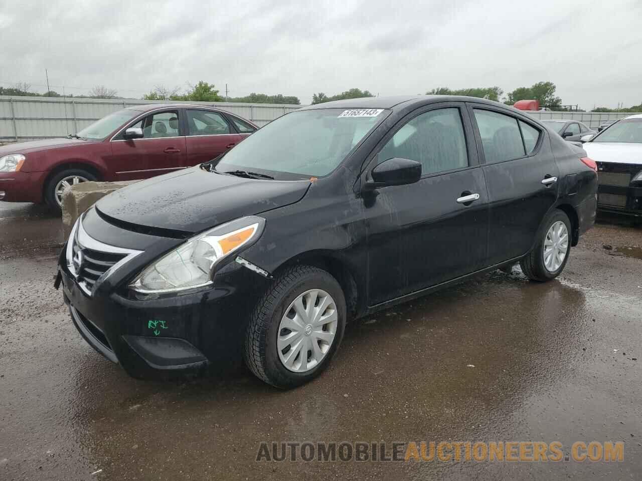 3N1CN7AP1KL871212 NISSAN VERSA 2019