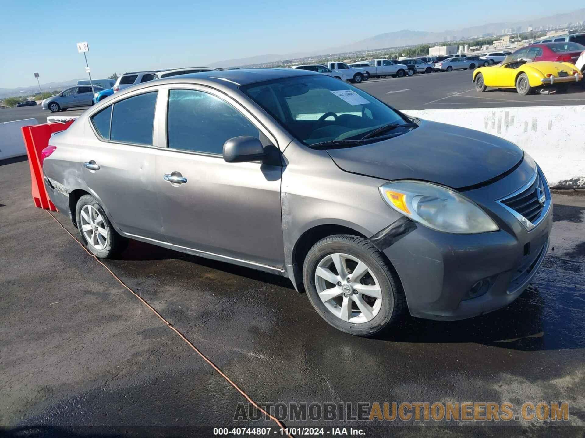 3N1CN7AP2CL870555 NISSAN VERSA 2012