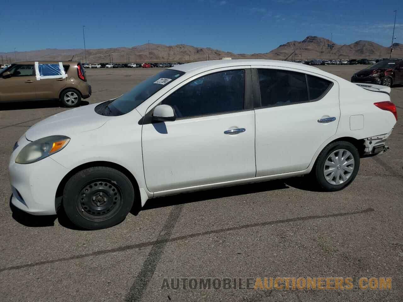 3N1CN7AP2EL833492 NISSAN VERSA 2014