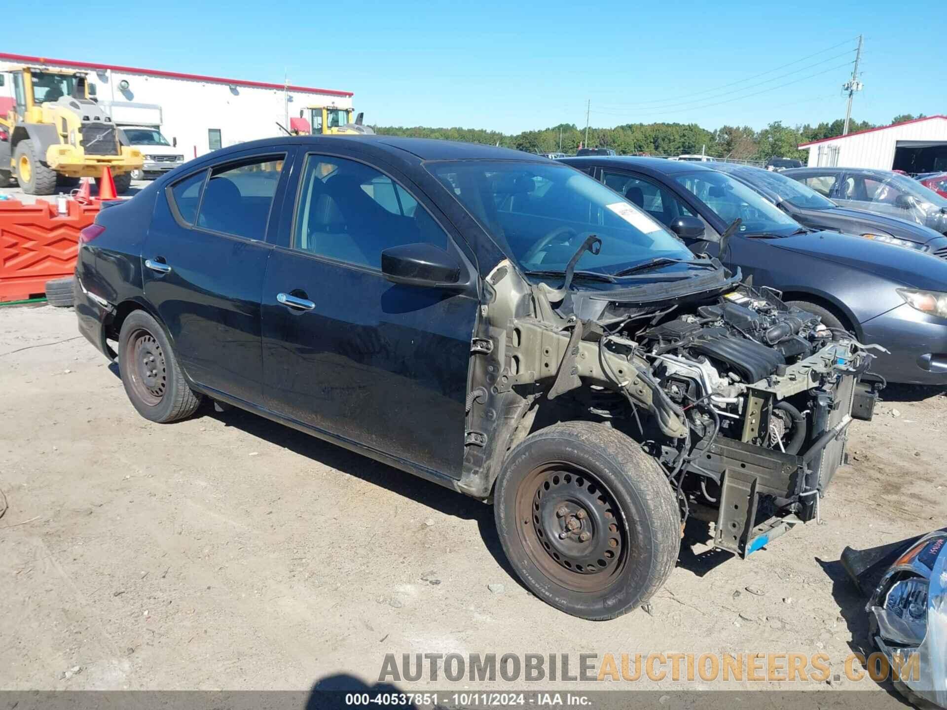 3N1CN7AP2FL835714 NISSAN VERSA 2015