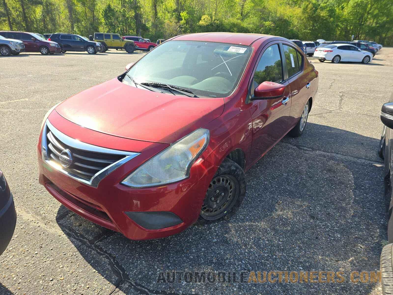 3N1CN7AP2FL858961 Nissan Versa 2015