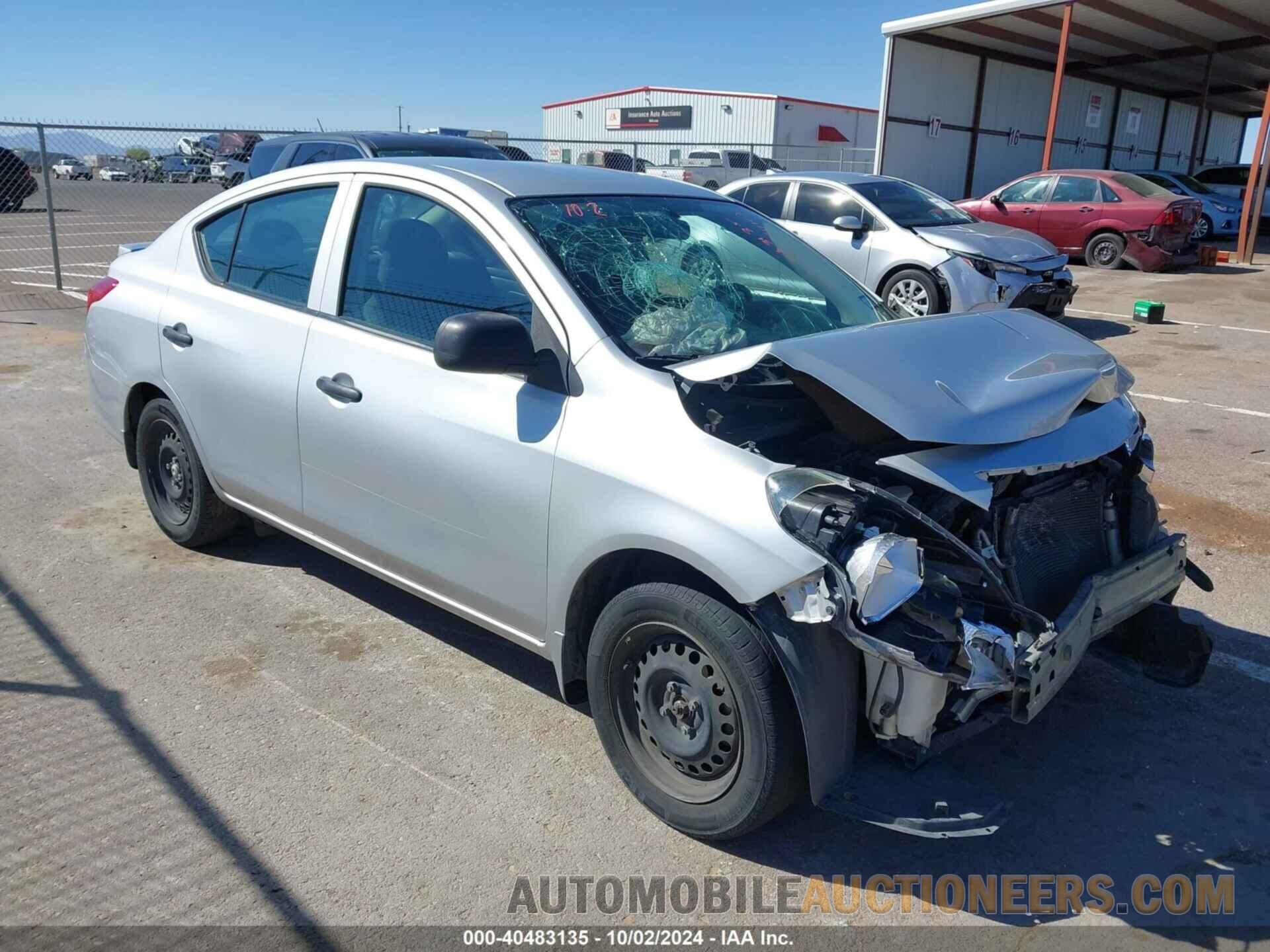 3N1CN7AP2FL920004 NISSAN VERSA 2015