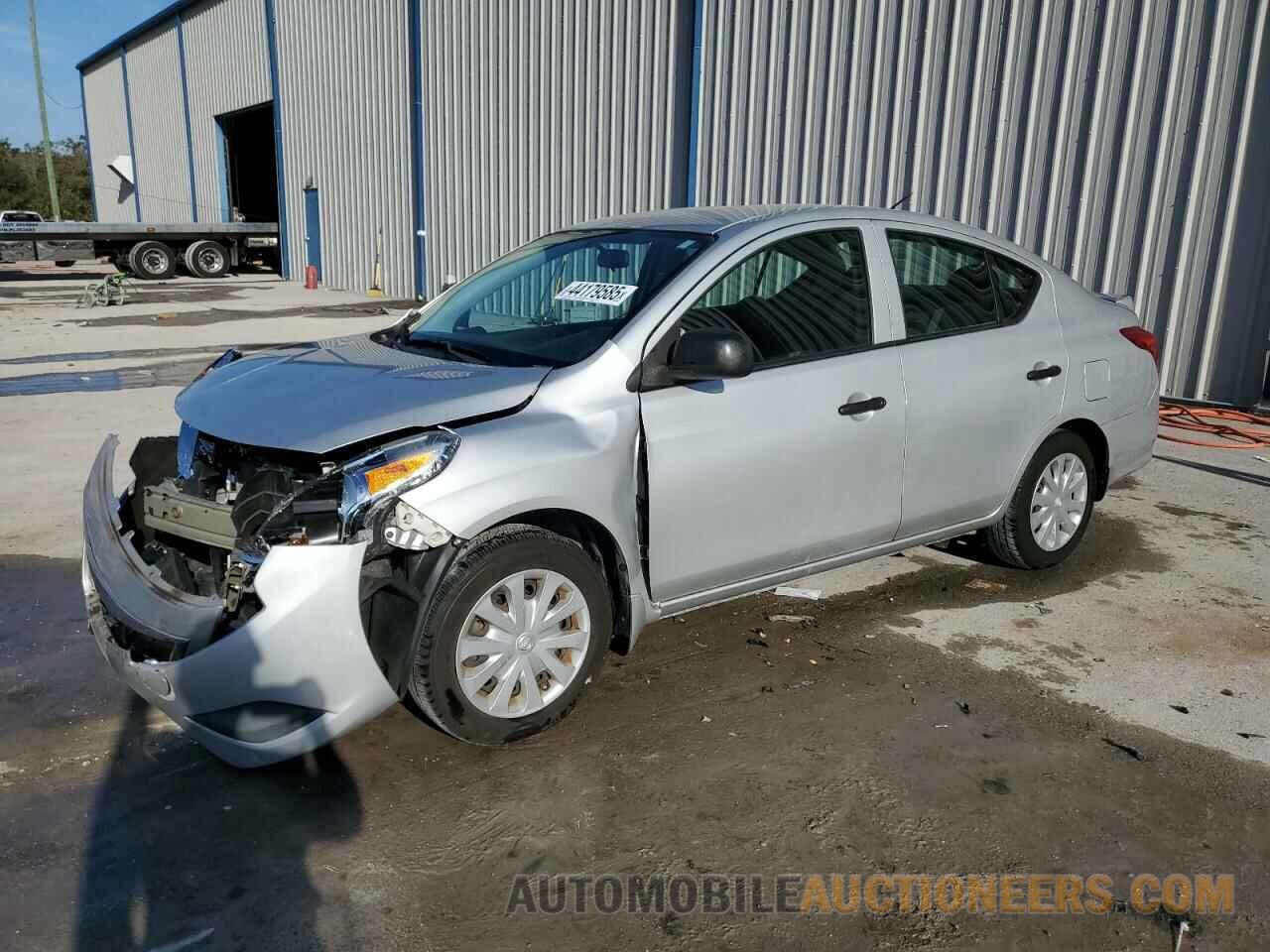 3N1CN7AP2FL936381 NISSAN VERSA 2015