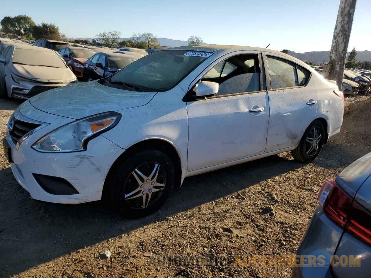 3N1CN7AP2GL837464 NISSAN VERSA 2016