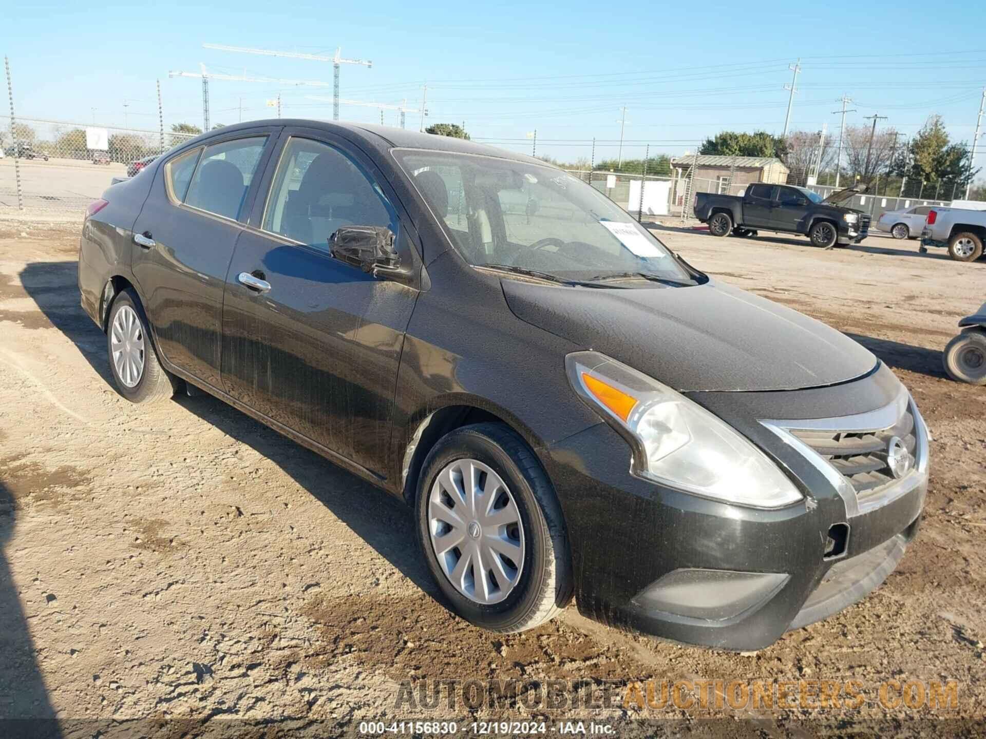 3N1CN7AP2HL828376 NISSAN VERSA 2017