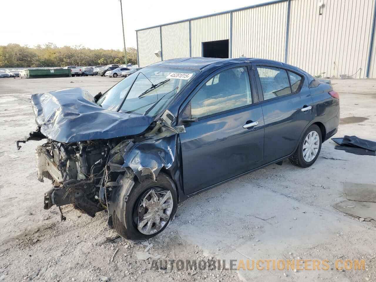 3N1CN7AP2HL843668 NISSAN VERSA 2017