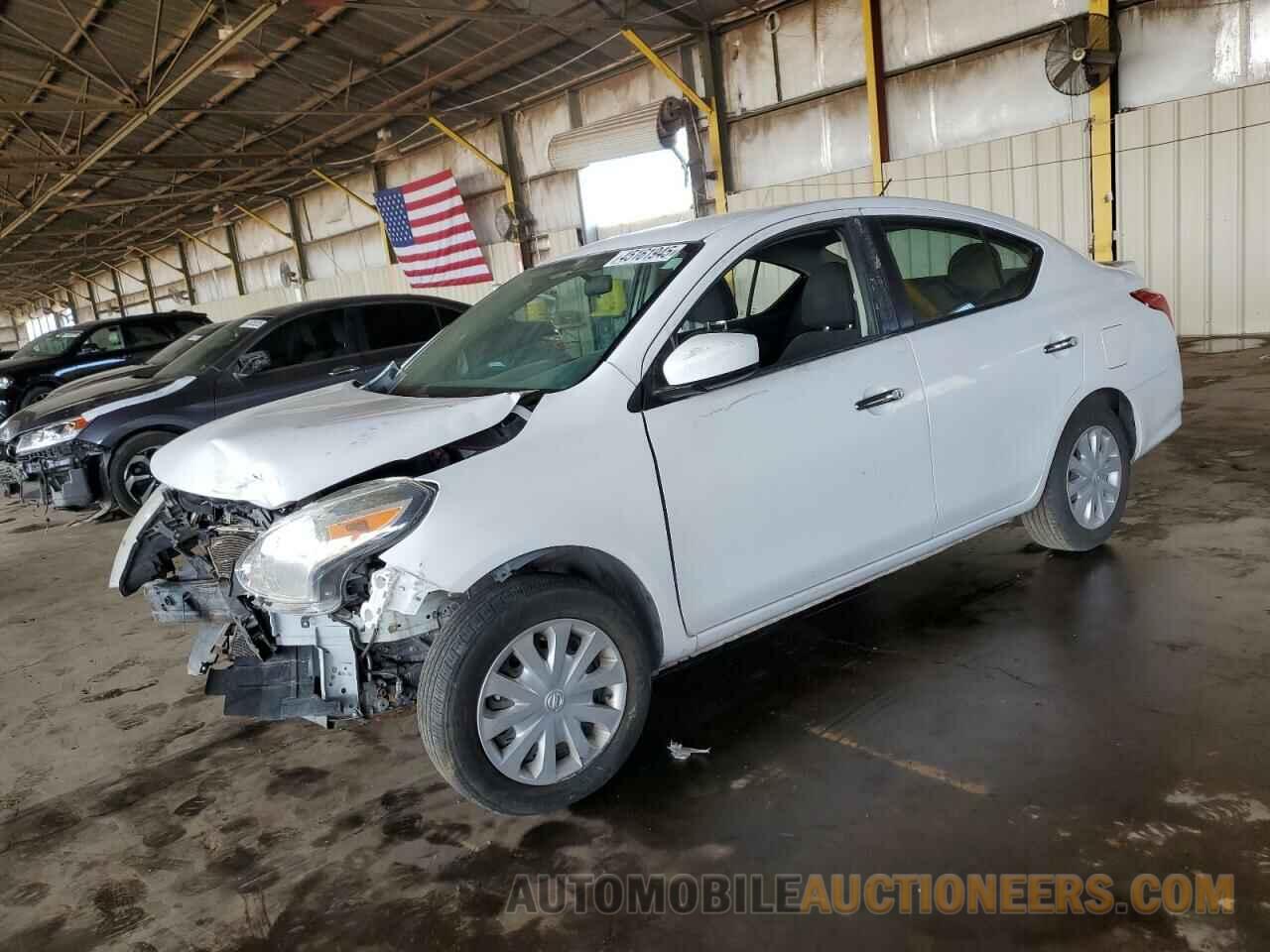 3N1CN7AP2JK408323 NISSAN VERSA 2018