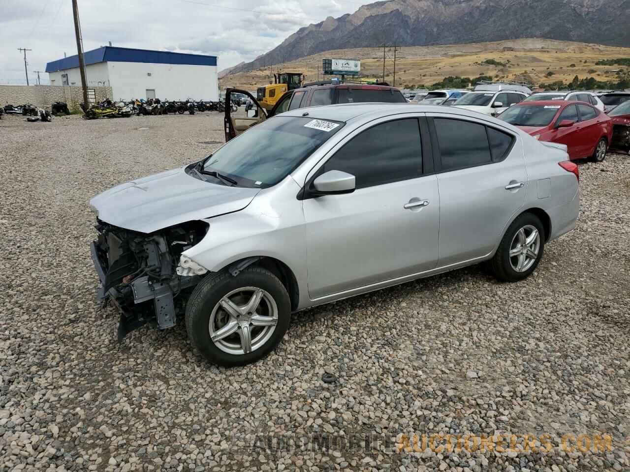 3N1CN7AP2JK441466 NISSAN VERSA 2018