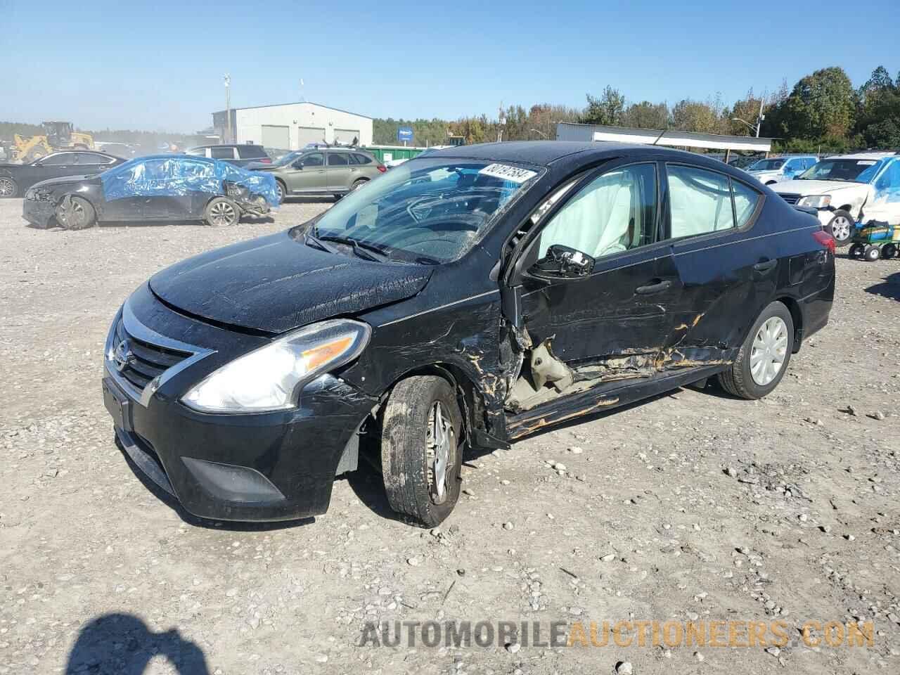 3N1CN7AP2JL800244 NISSAN VERSA 2018