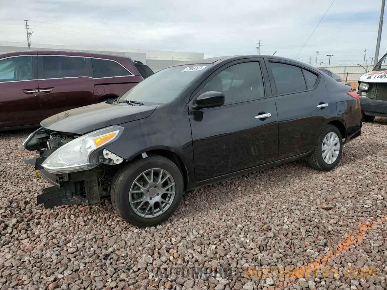 3N1CN7AP2JL802365 NISSAN VERSA 2018