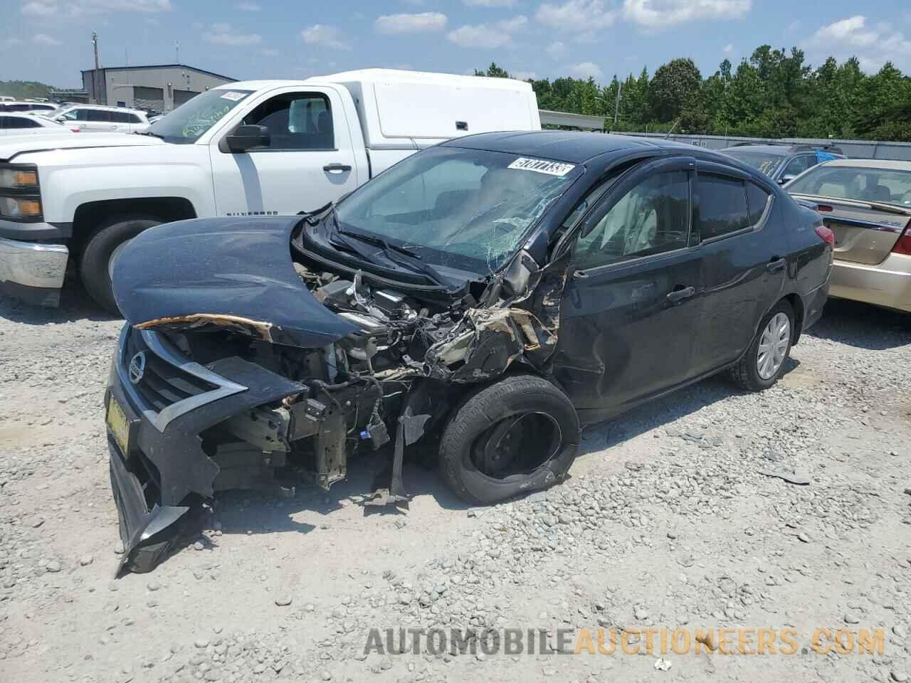 3N1CN7AP2JL808599 NISSAN VERSA 2018