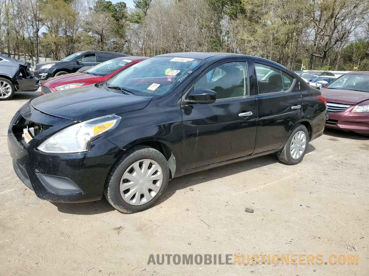 3N1CN7AP2JL814189 NISSAN VERSA 2018