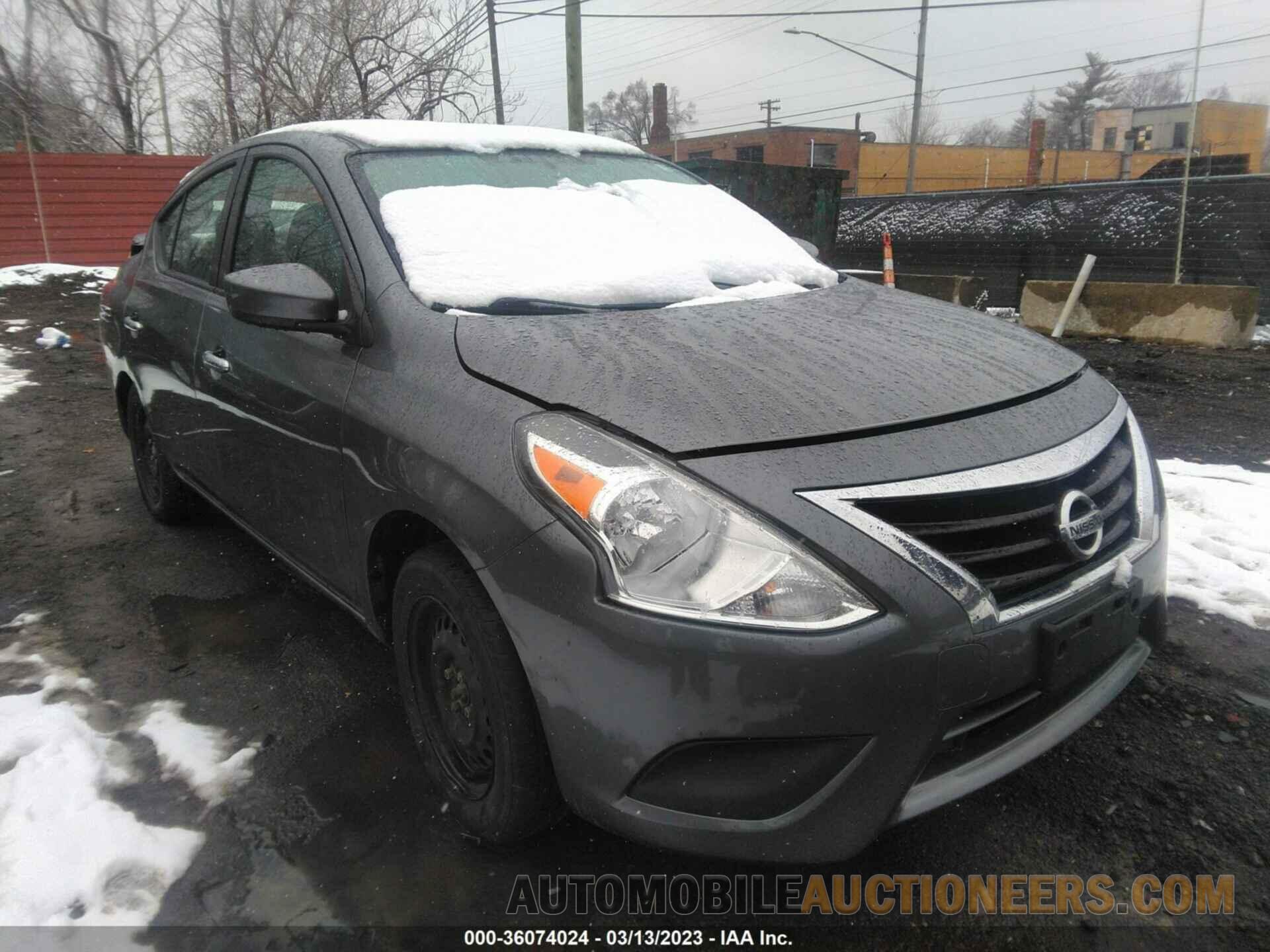 3N1CN7AP2JL822888 NISSAN VERSA SEDAN 2018