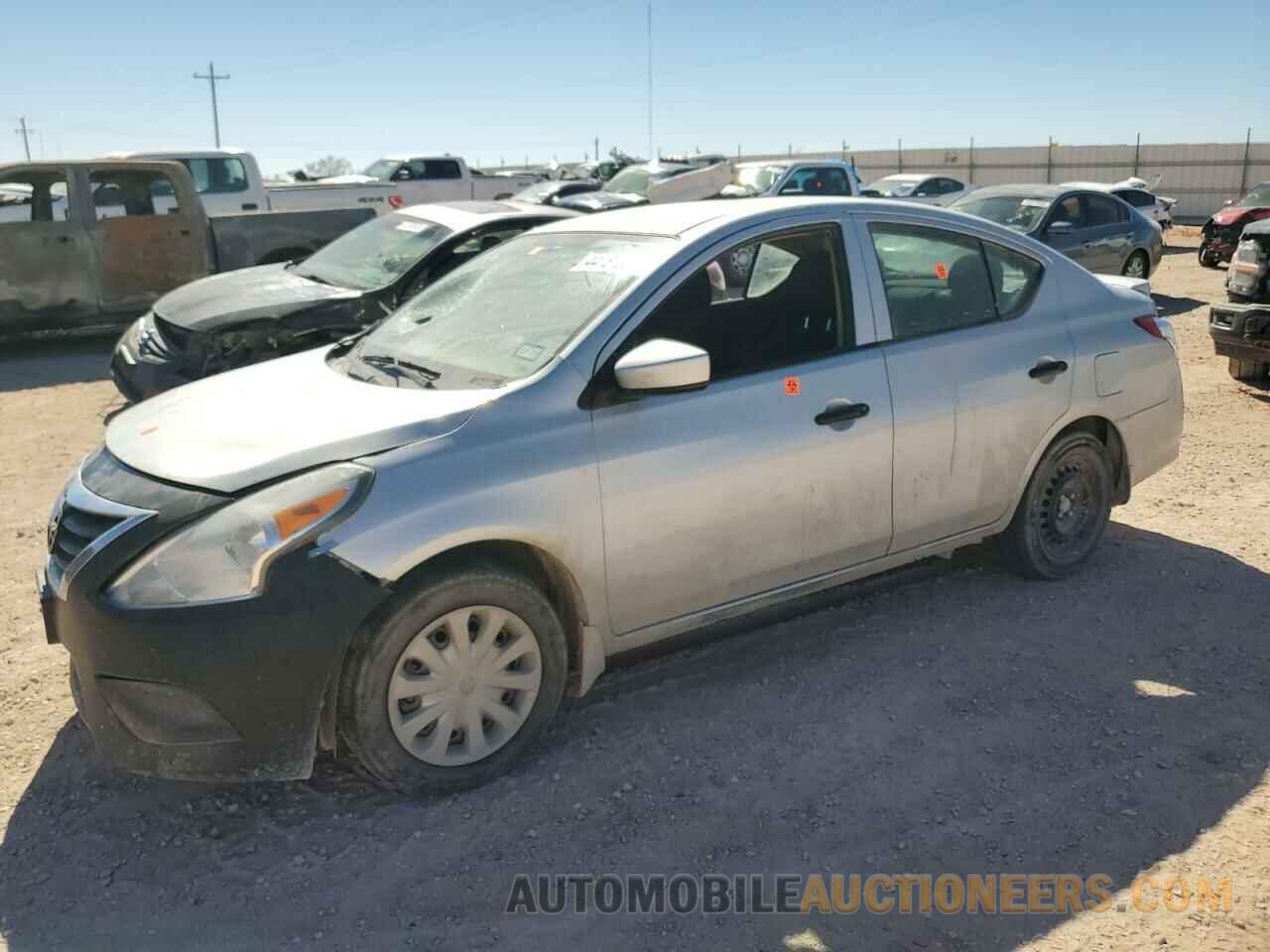 3N1CN7AP2JL823698 NISSAN VERSA 2018