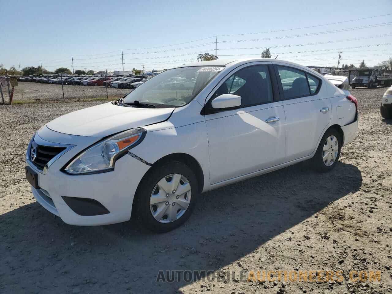 3N1CN7AP2JL826780 NISSAN VERSA 2018