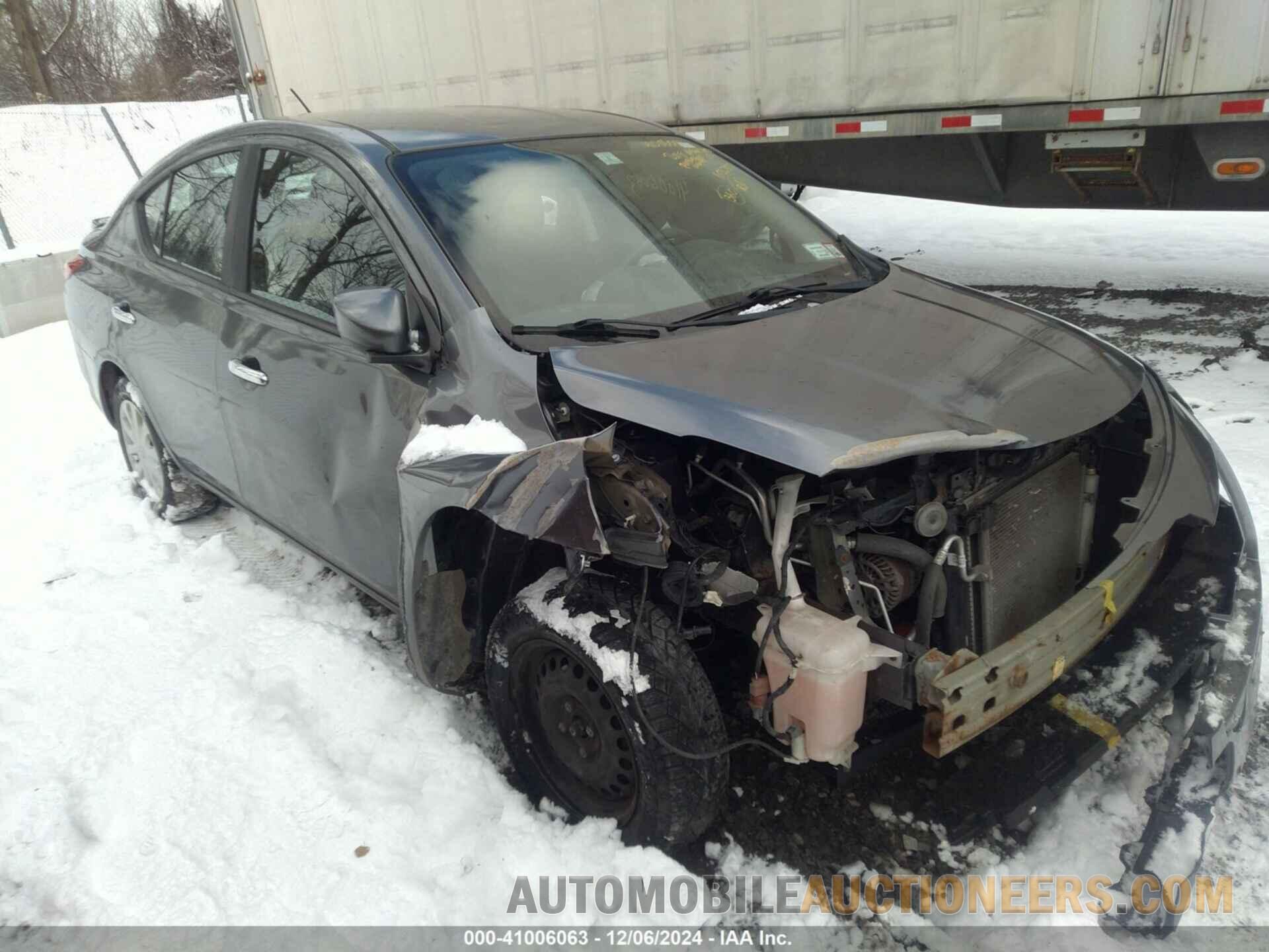 3N1CN7AP2JL832532 NISSAN VERSA 2018