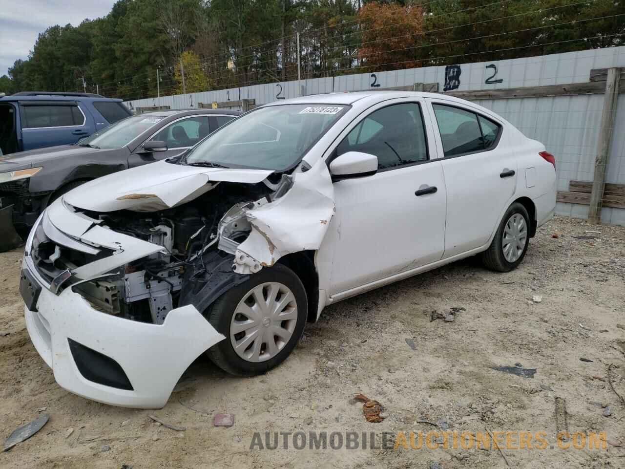 3N1CN7AP2JL853378 NISSAN VERSA 2018