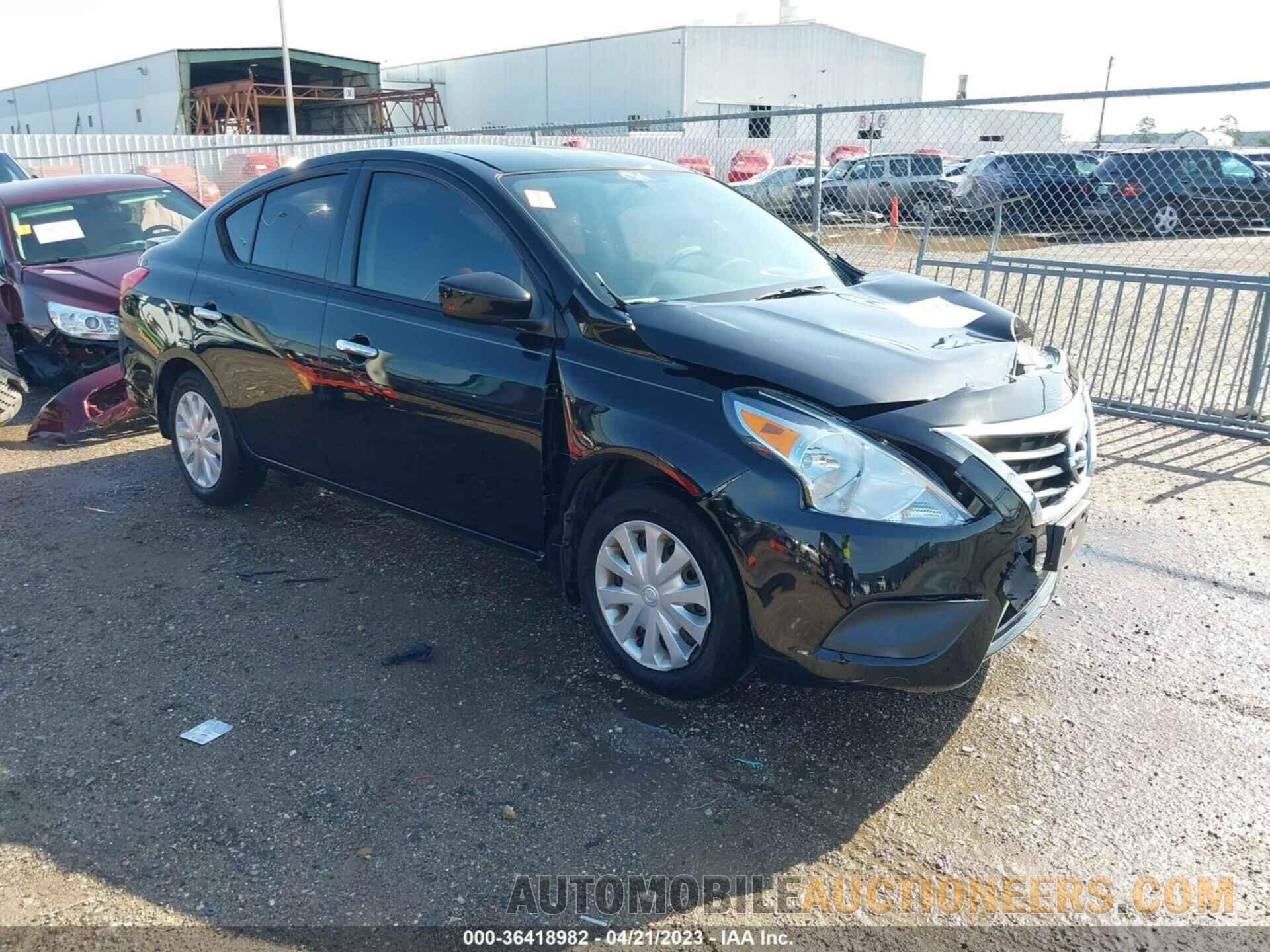 3N1CN7AP2JL856779 NISSAN VERSA SEDAN 2018