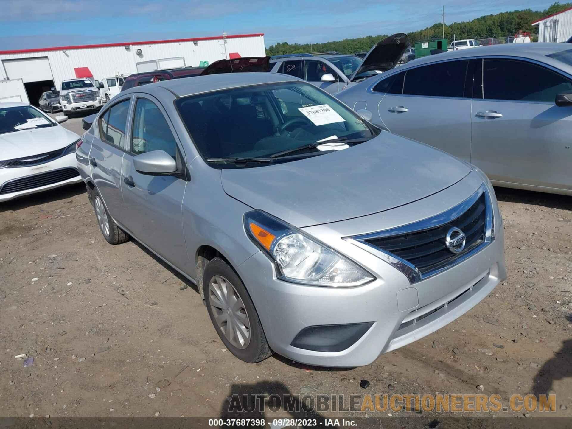 3N1CN7AP2JL860900 NISSAN VERSA 2018